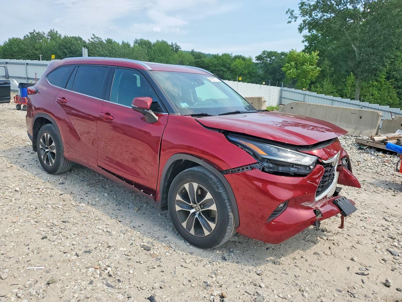 2021 TOYOTA HIGHLANDER XLE — снимка 4