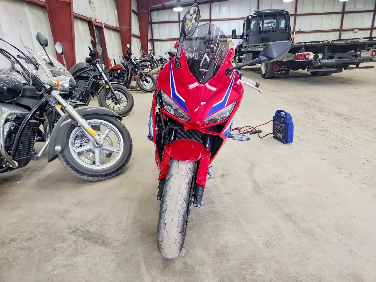 2024 HONDA CBR650 R — снимка 2