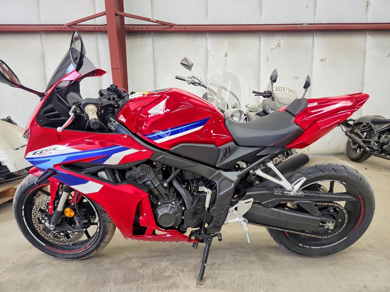 2024 HONDA CBR650 R — снимка 3
