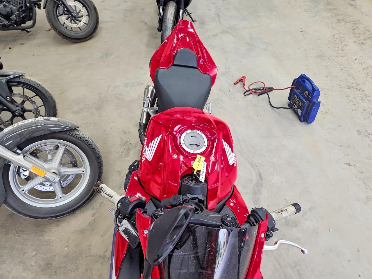 2024 HONDA CBR650 R — снимка 5