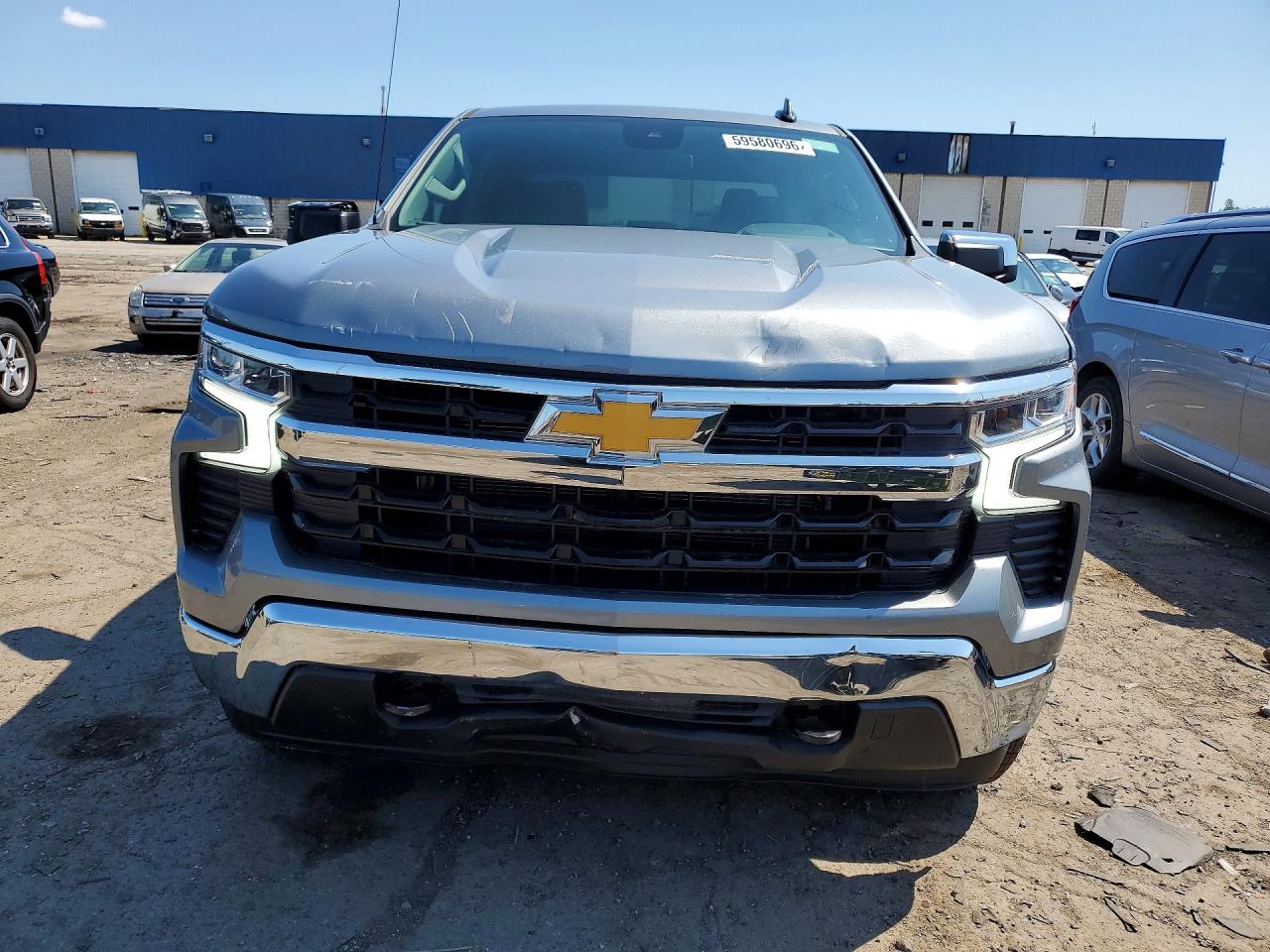 2026 CHEVROLET SILVERADO K1500 LT — снимка 5