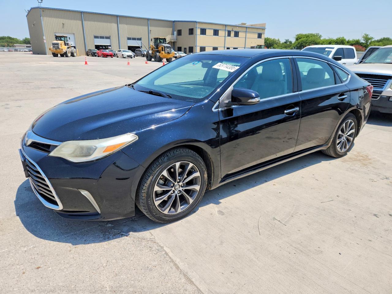 2016 TOYOTA AVALON XLE