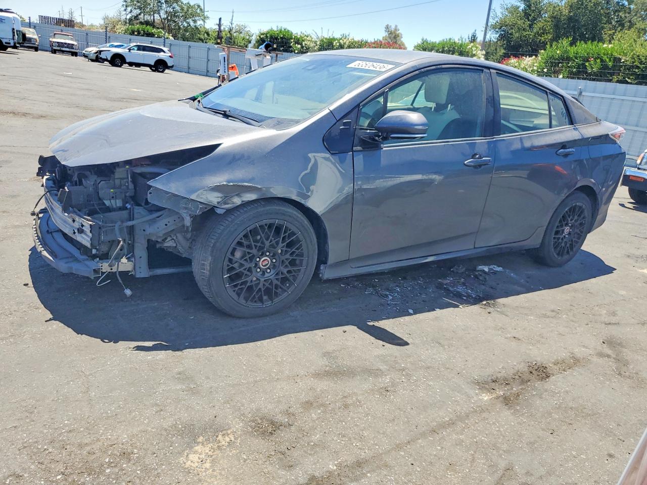 2016 TOYOTA PRIUS THREE TOURING