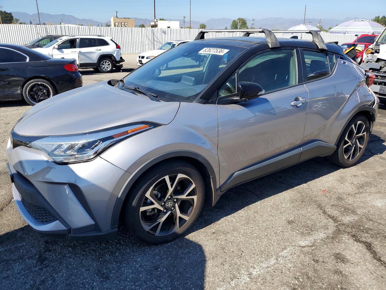 2020 TOYOTA C-HR XLE