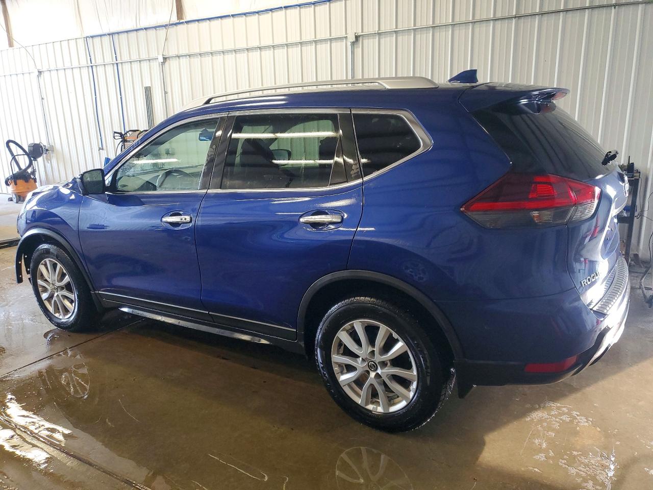 2018 NISSAN ROGUE SV — снимка 2