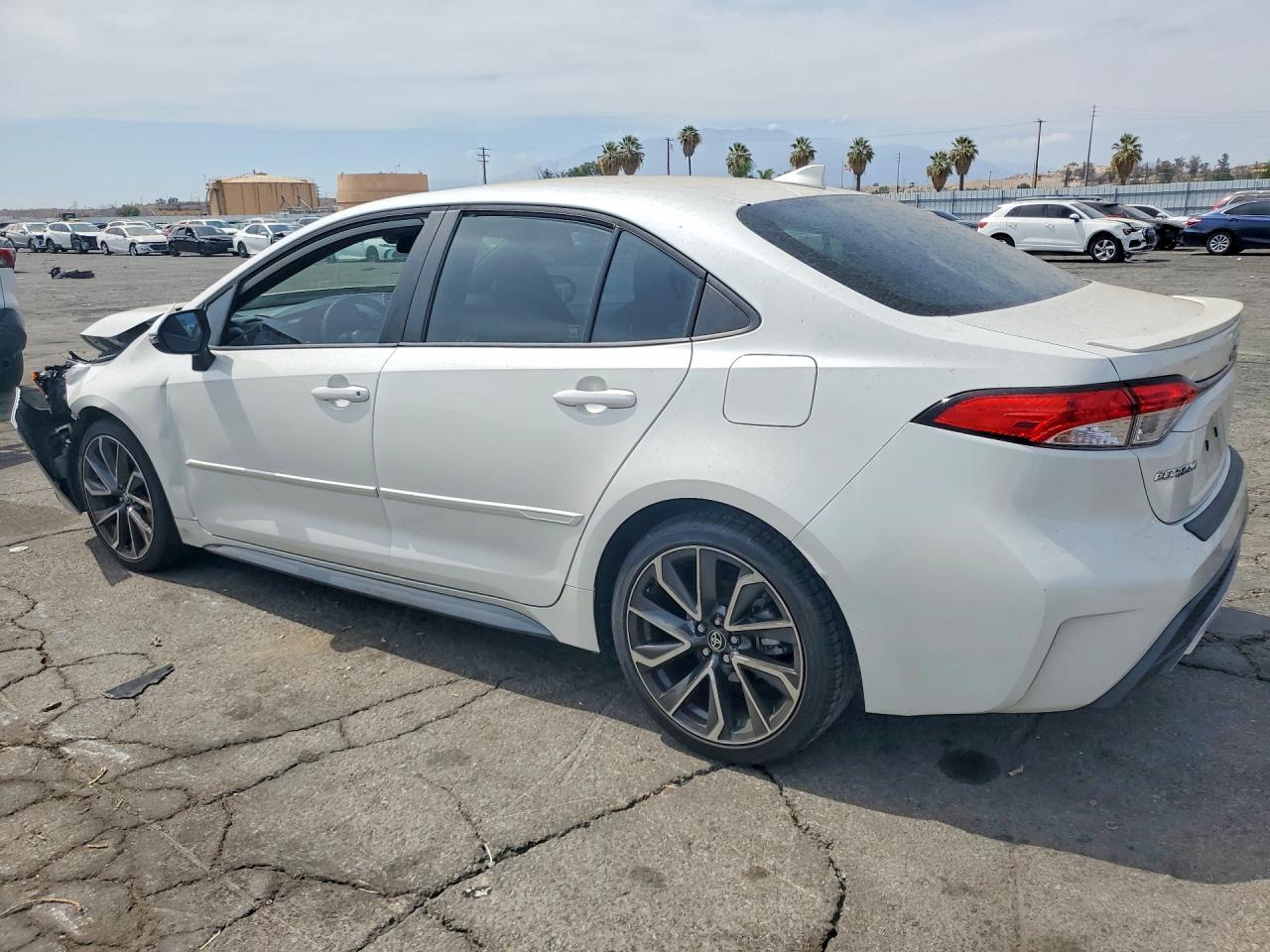 2020 TOYOTA COROLLA SE — снимка 2