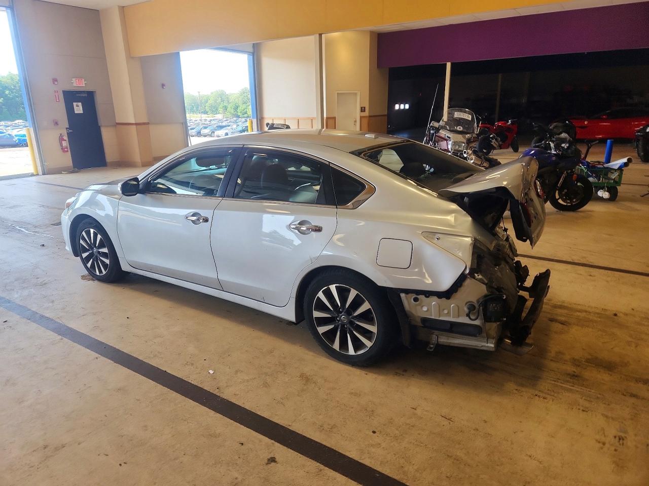 2017 NISSAN ALTIMA 2.5 SL — снимка 2