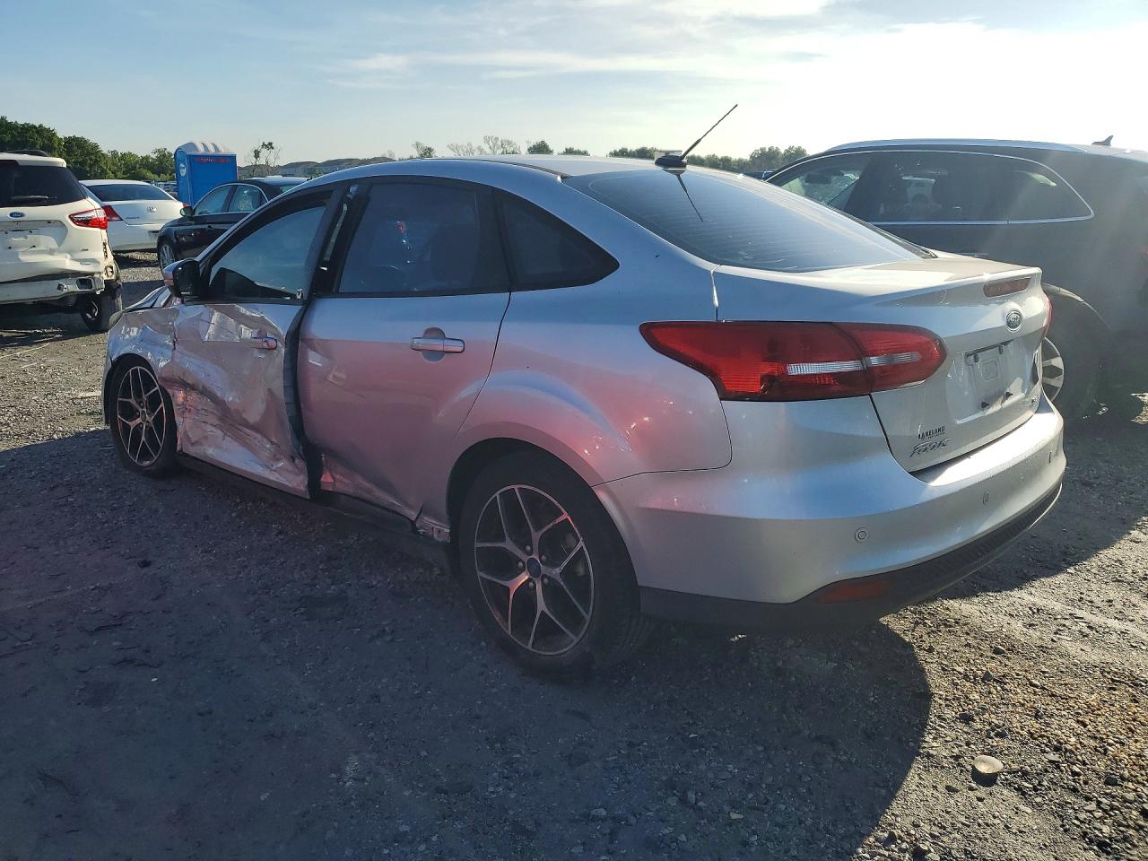 2017 FORD FOCUS SEL — снимка 2