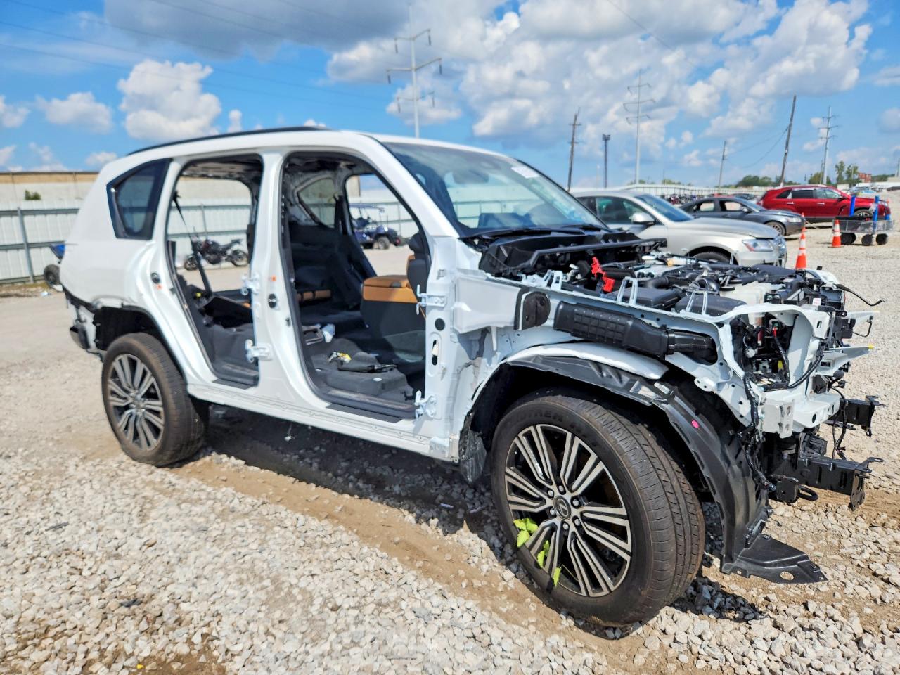 2026 LEXUS LX 600 LUXURY — снимка 4