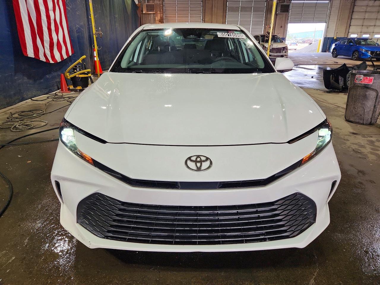 2026 TOYOTA CAMRY LE — снимка 5