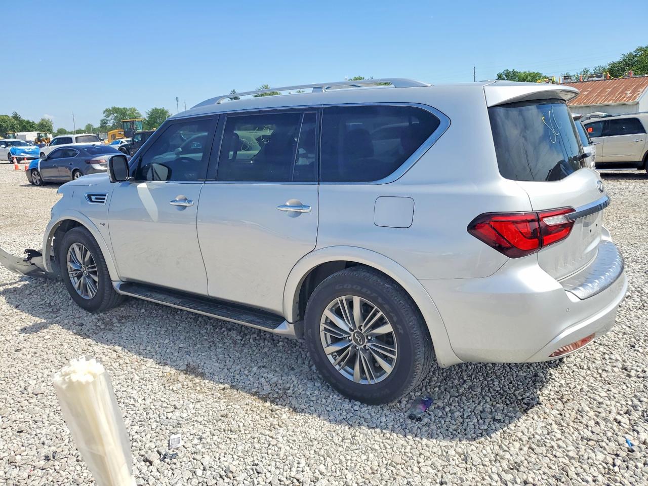 2020 INFINITI QX80 LUXE — снимка 2