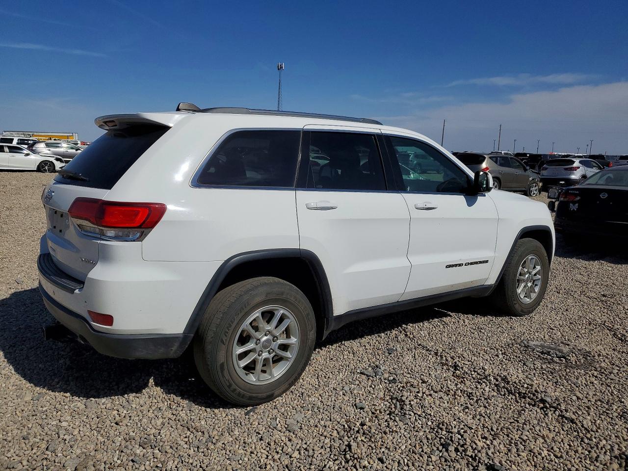 2020 JEEP GRAND CHEROKEE LAREDO — снимка 3
