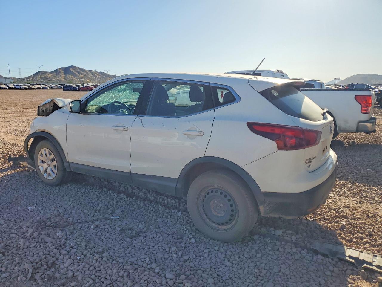 2019 NISSAN ROGUE SPORT S — снимка 2