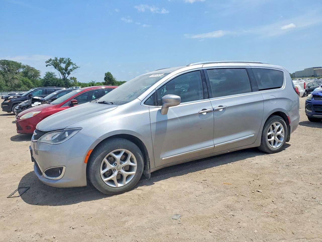 2018 CHRYSLER PACIFICA TOURING L PLUS