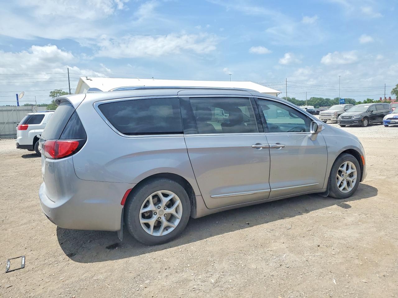 2018 CHRYSLER PACIFICA TOURING L PLUS — снимка 3