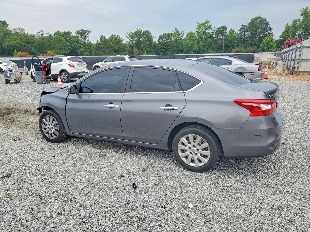 2019 NISSAN SENTRA S — снимка 2