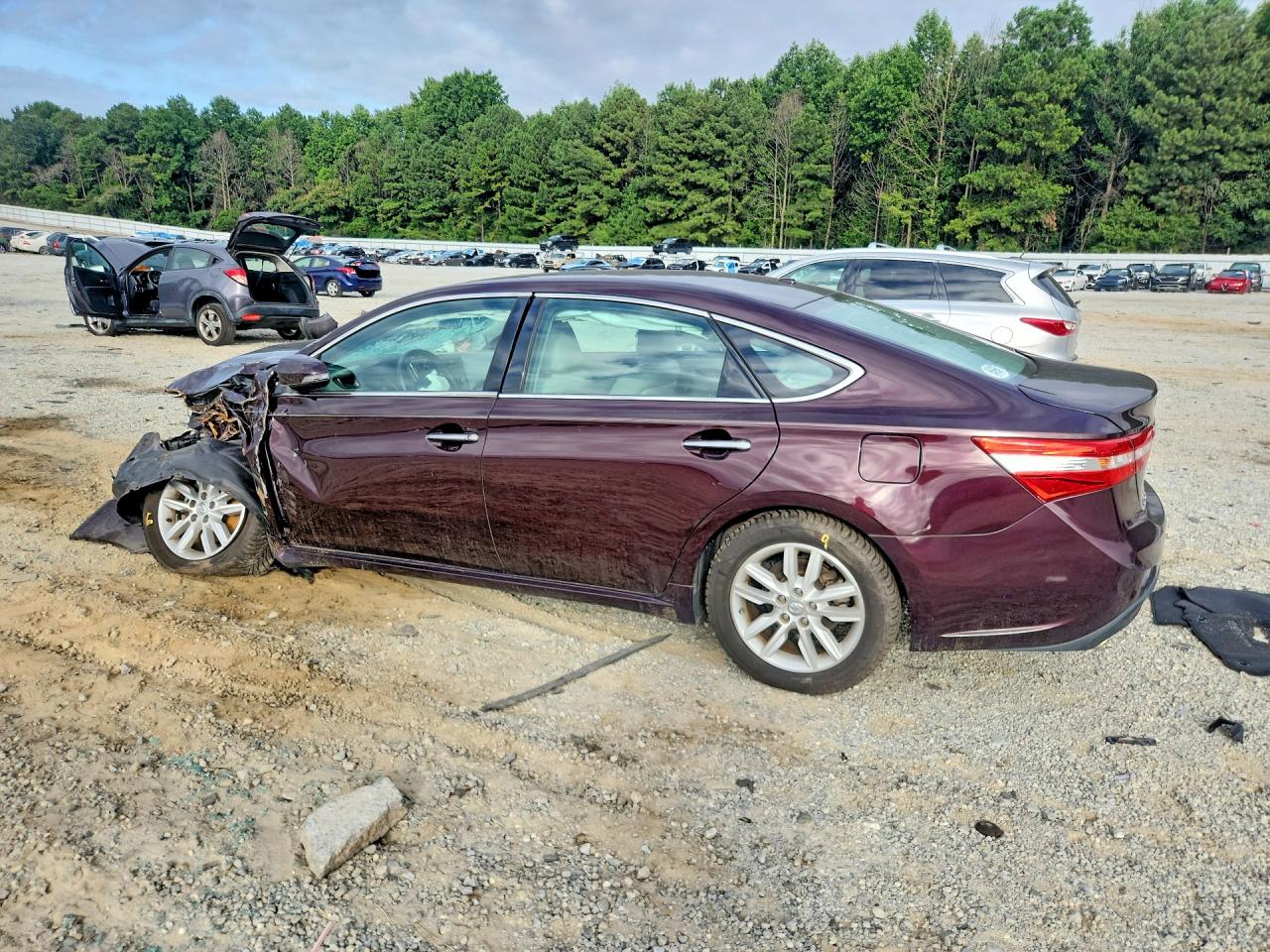 2015 TOYOTA AVALON XLE — снимка 2