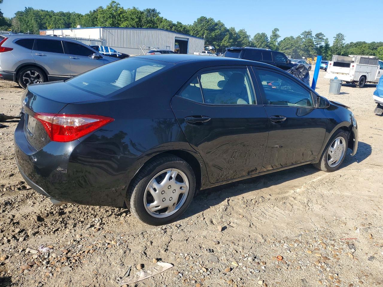 2017 TOYOTA COROLLA LE — снимка 3