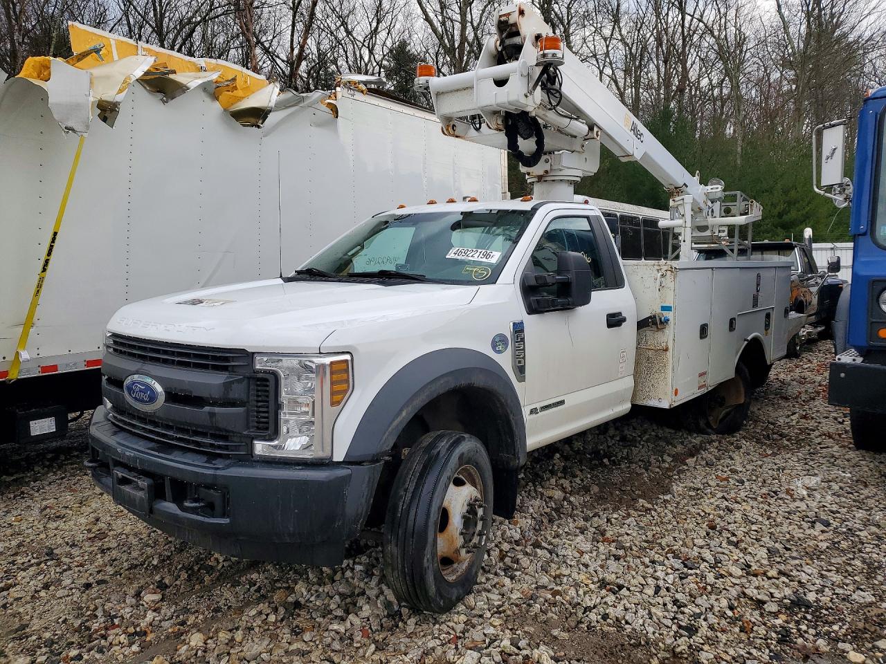 2019 FORD F-550 SUPER DUTY - DUAL REAR WHEEL