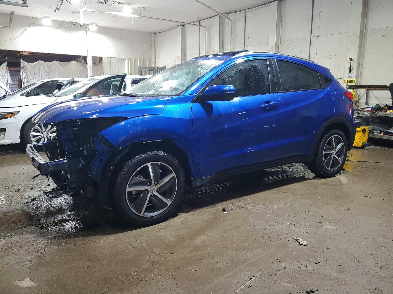 2022 HONDA HR-V EX