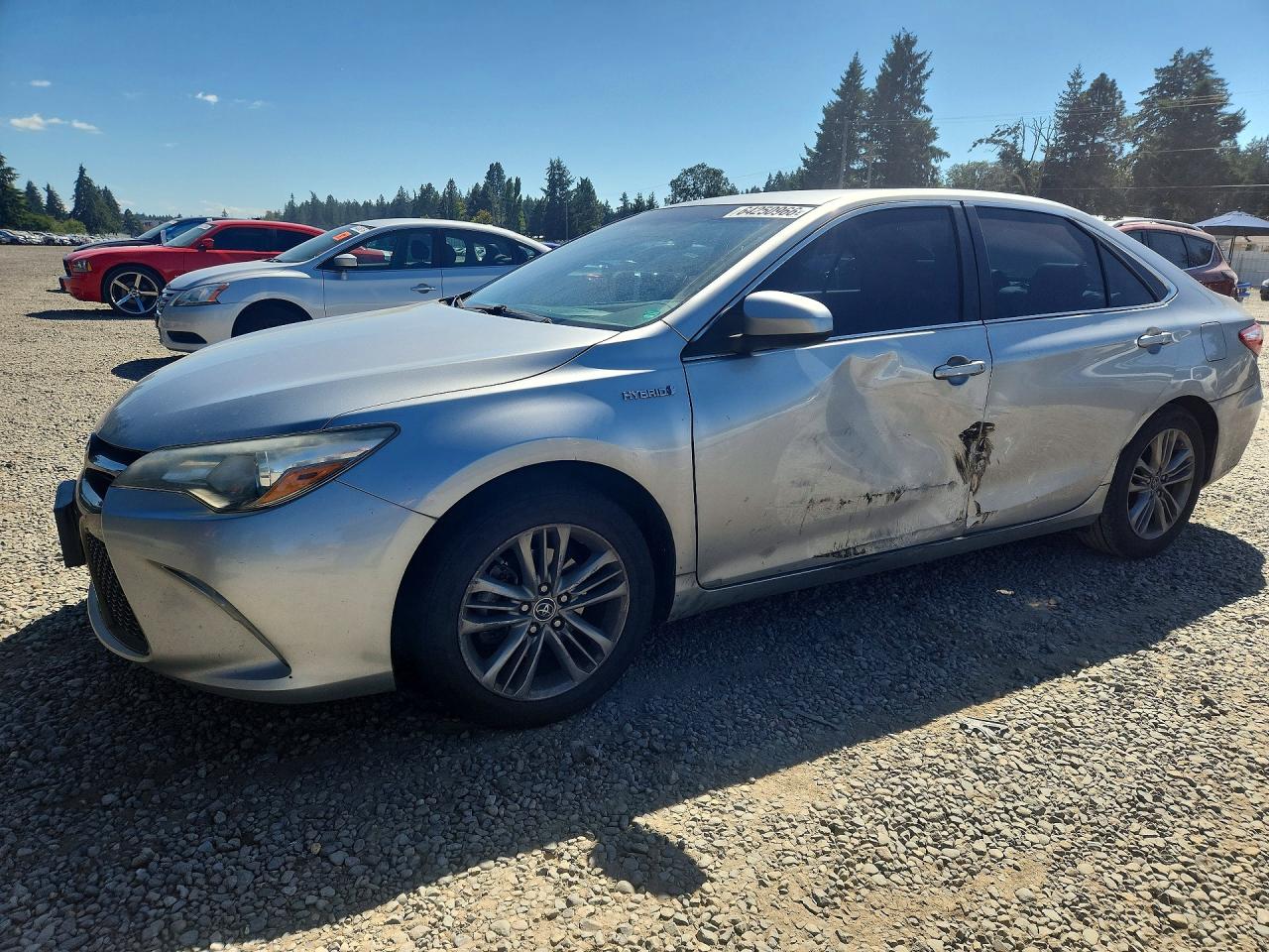 2015 TOYOTA CAMRY HYBRID SE