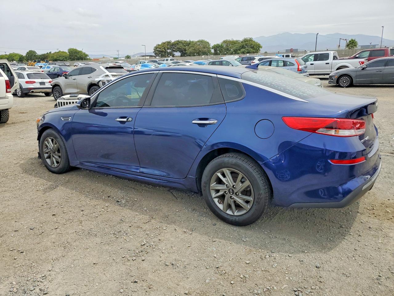 2019 KIA OPTIMA LX — снимка 2