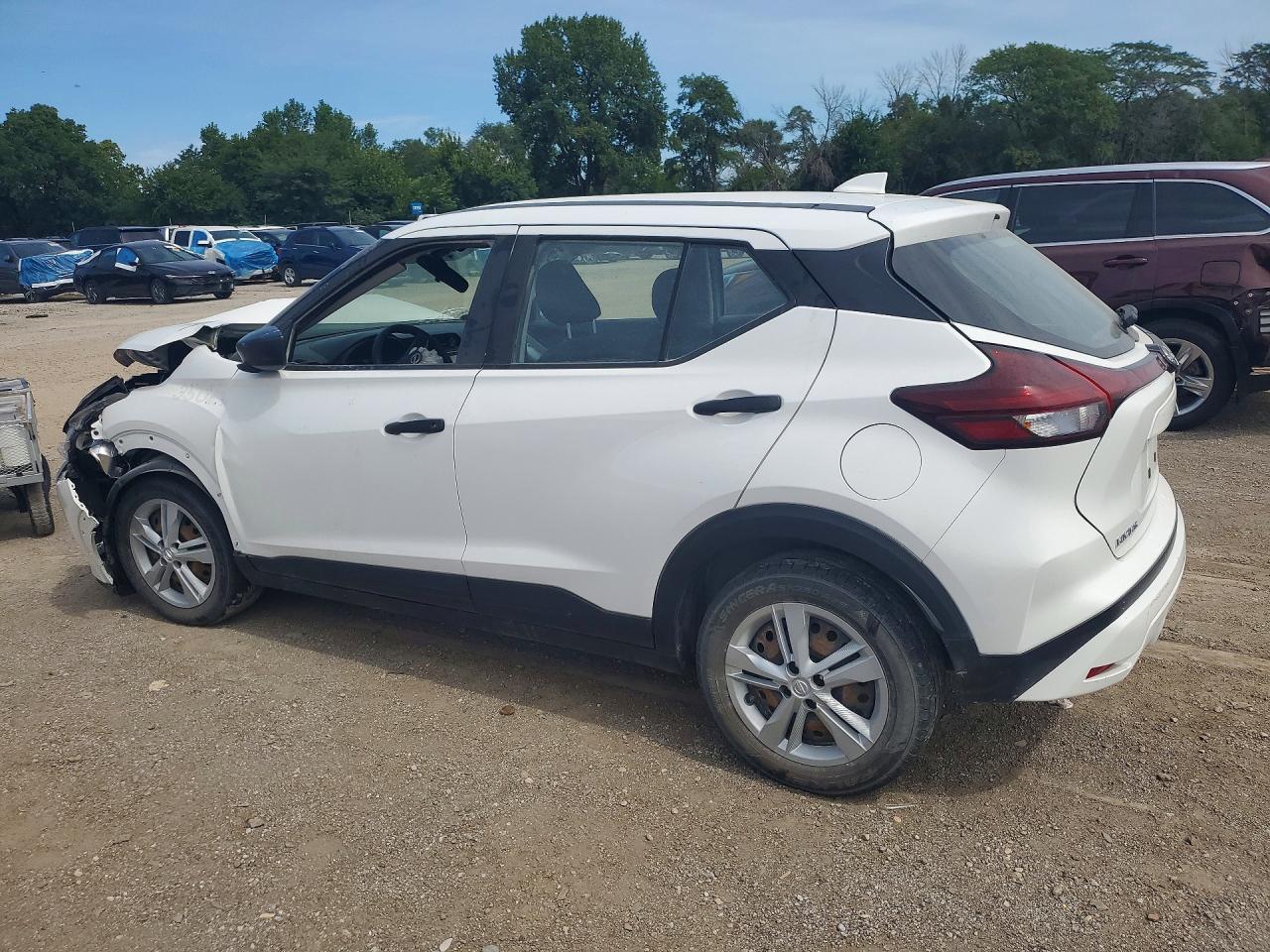 2022 NISSAN KICKS S — снимка 2
