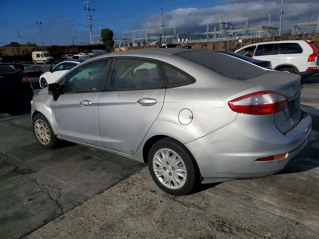 2017 FORD FIESTA S — снимка 2