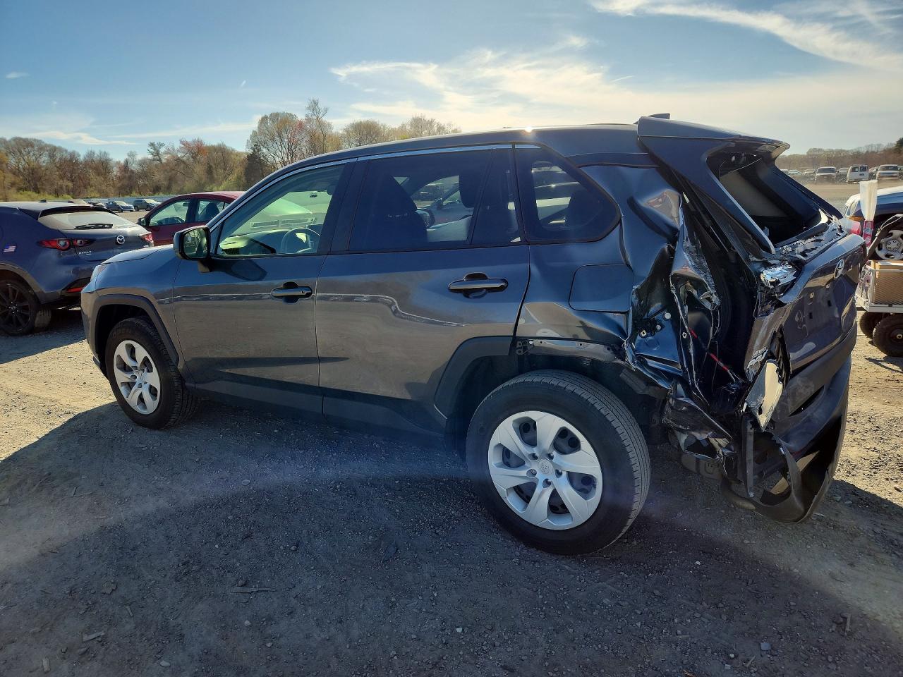 2023 TOYOTA RAV4 LE — снимка 2