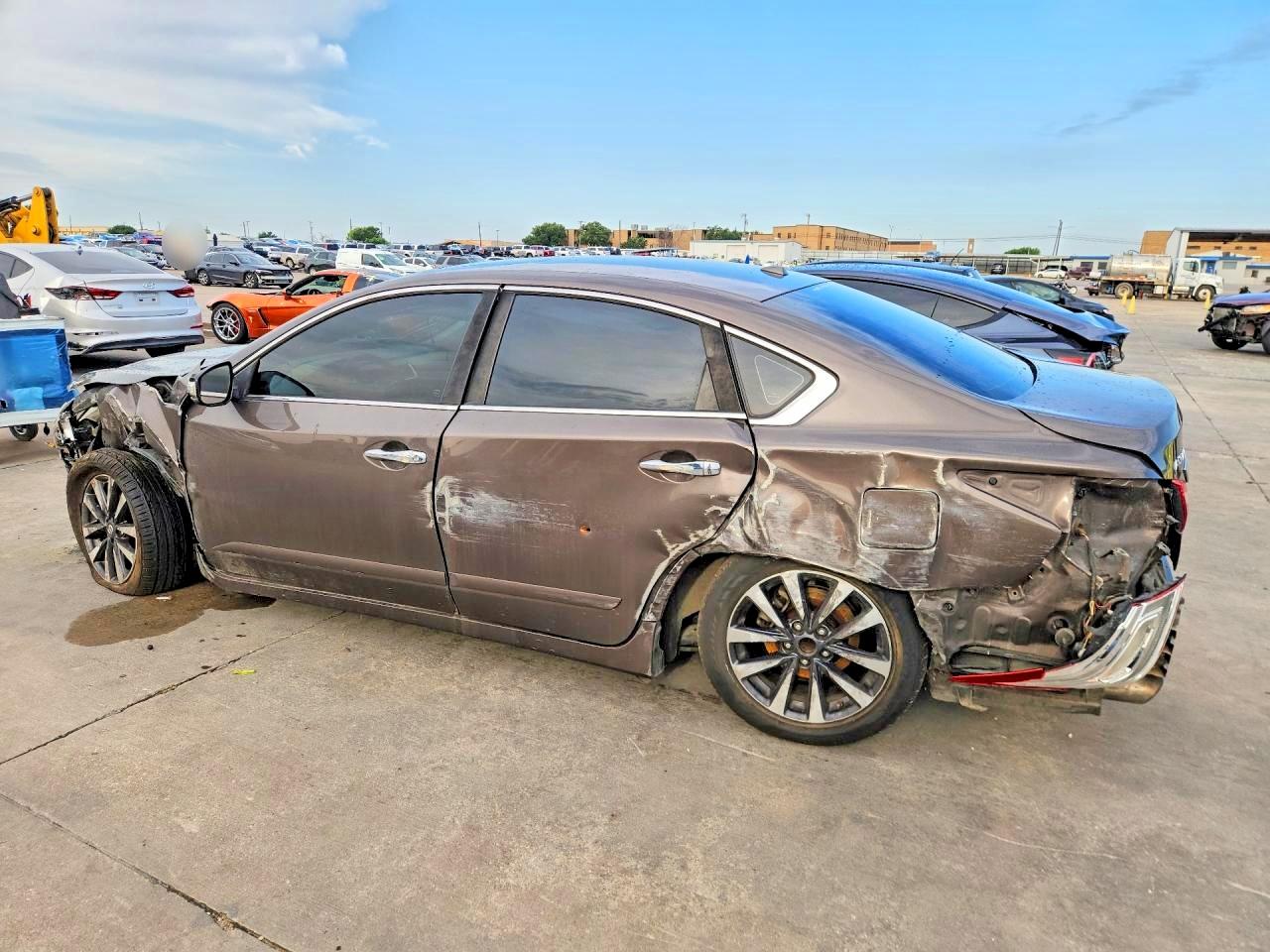 2016 NISSAN ALTIMA SL — снимка 2