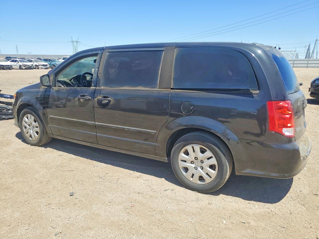 2015 DODGE GRAND CARAVAN SE — снимка 2