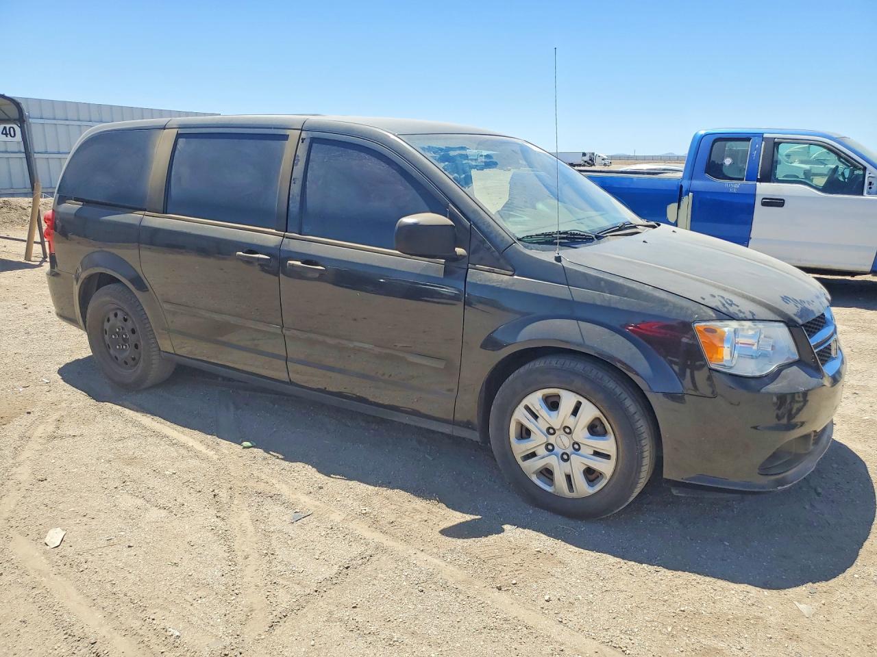 2015 DODGE GRAND CARAVAN SE — снимка 4