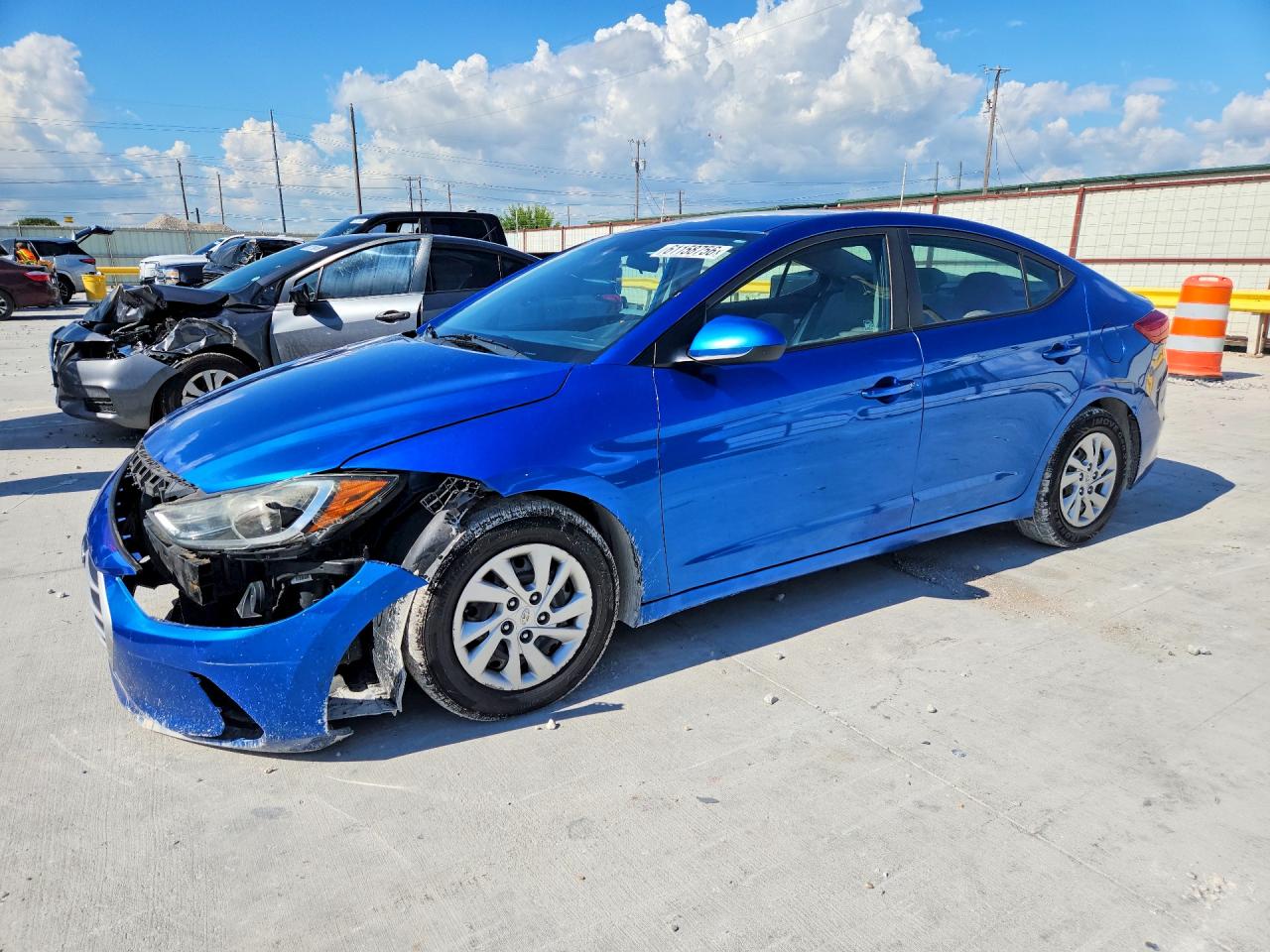 2017 HYUNDAI ELANTRA