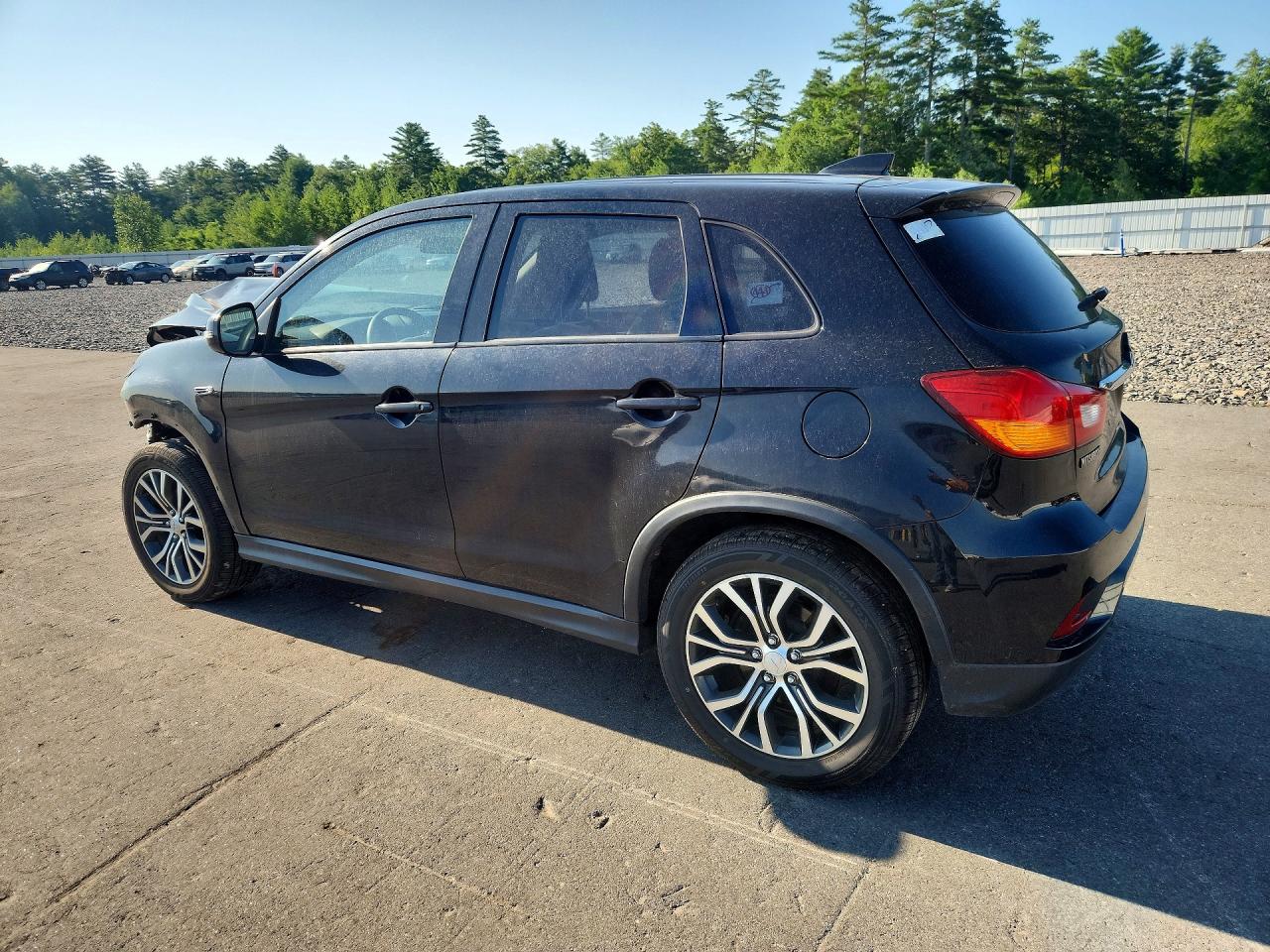 2019 MITSUBISHI OUTLANDER SPORT ES — снимка 2
