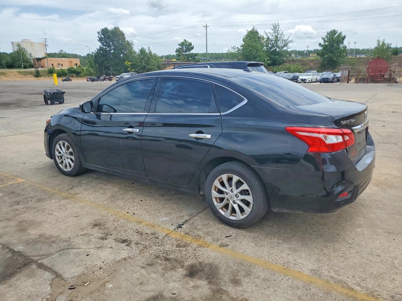 2019 NISSAN SENTRA SV — снимка 2