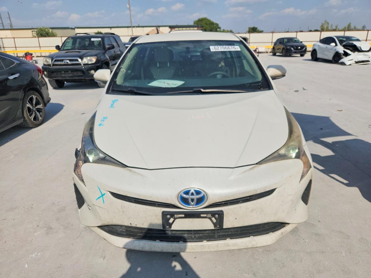 2016 TOYOTA PRIUS TWO — снимка 5