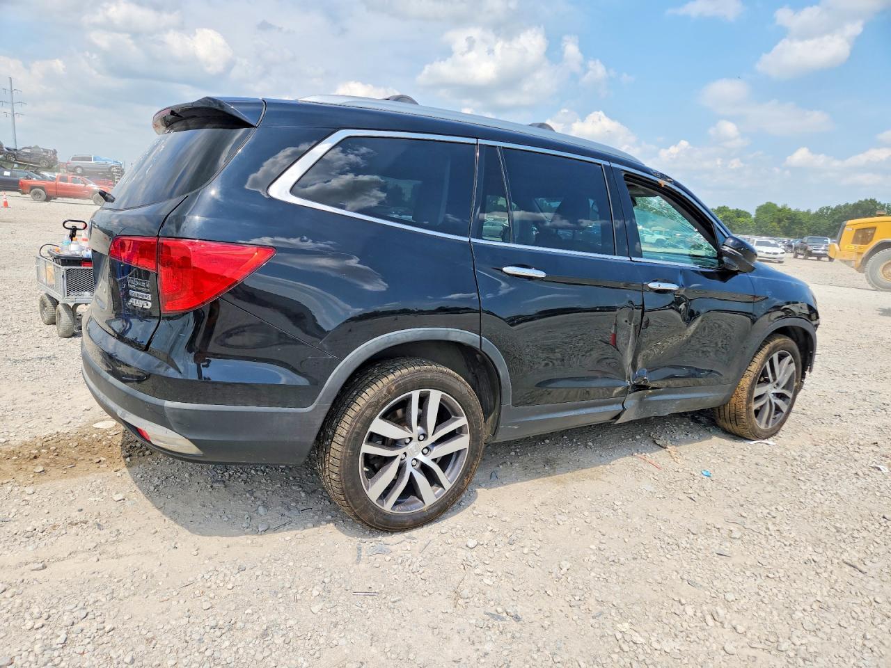 2017 HONDA PILOT TOURING — снимка 3