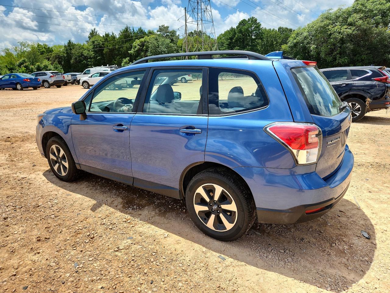 2017 SUBARU FORESTER 2.5I — снимка 2