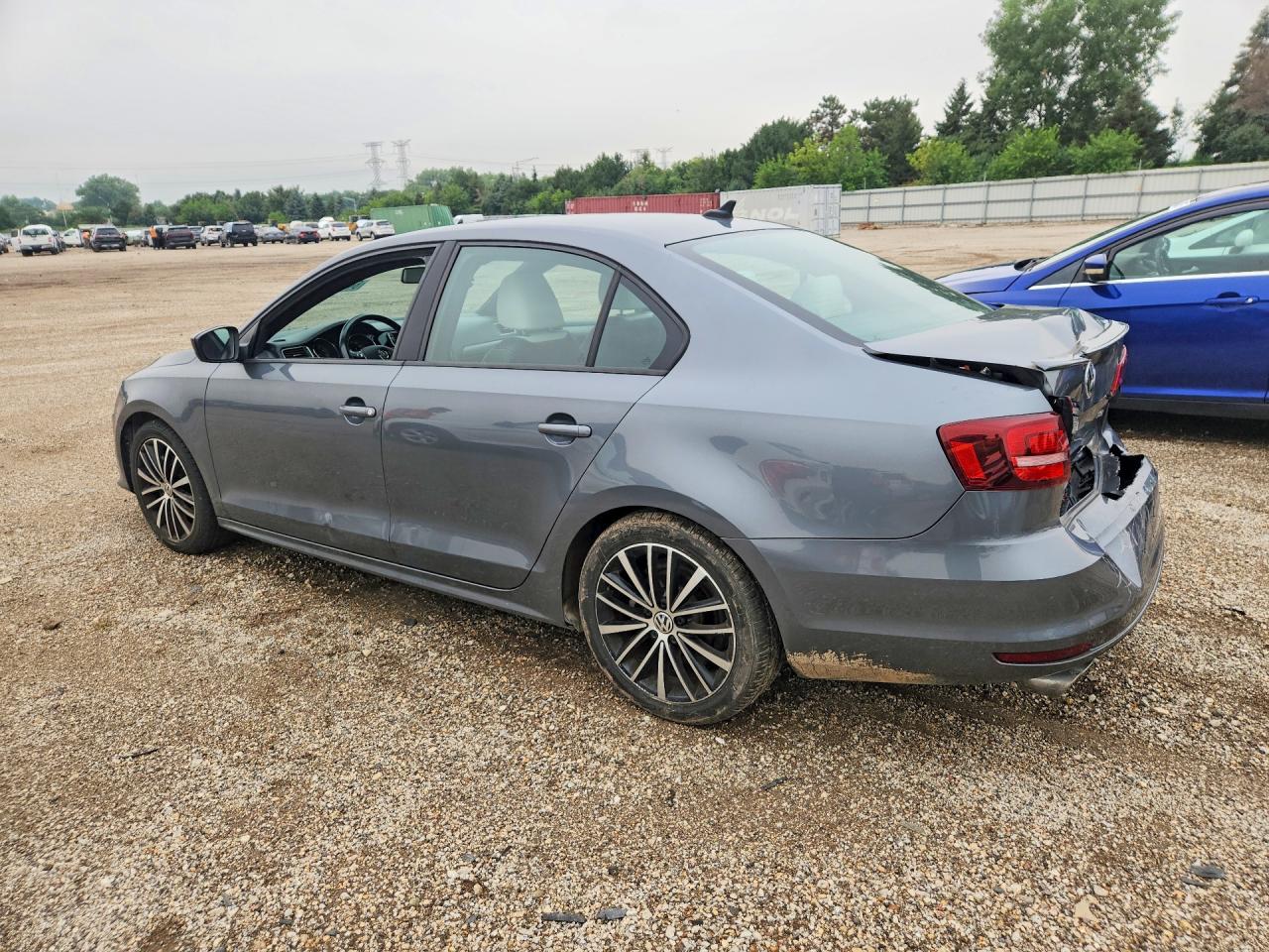 2016 VOLKSWAGEN JETTA SPORT — снимка 2