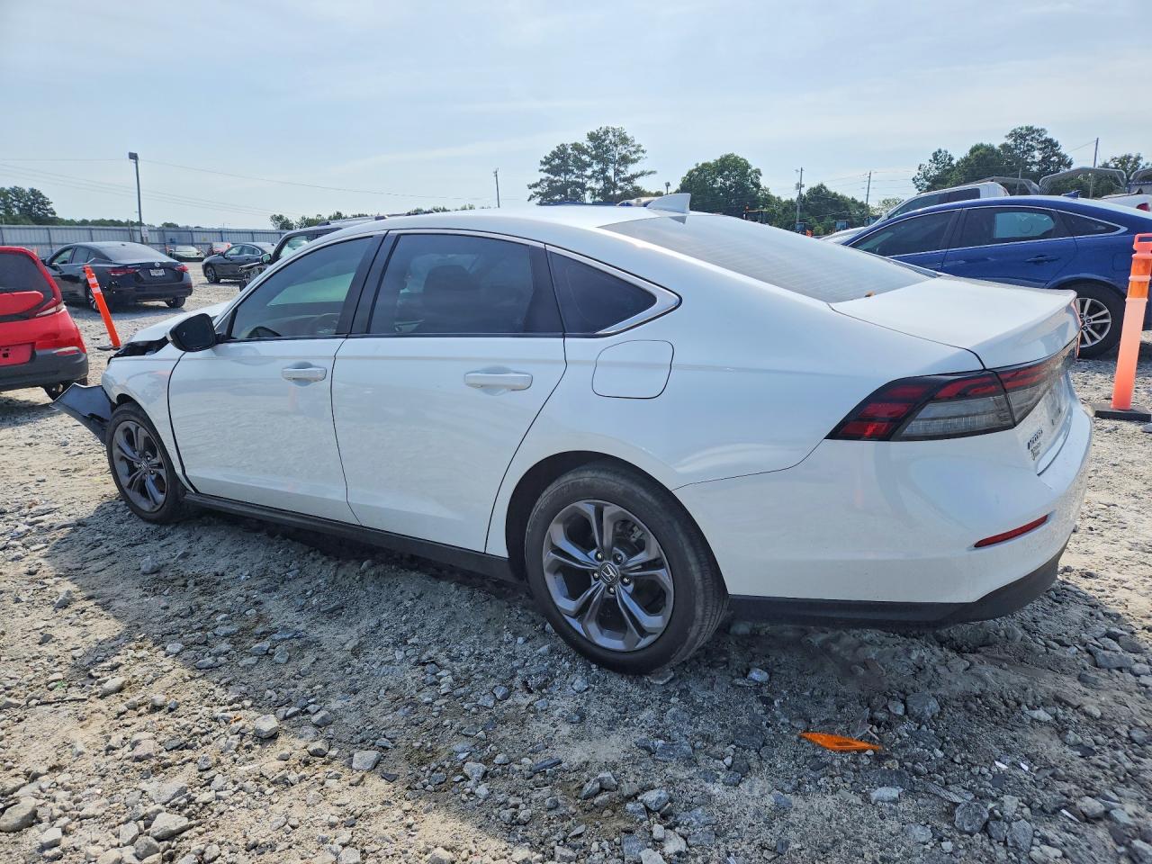 2024 HONDA ACCORD EX — снимка 2