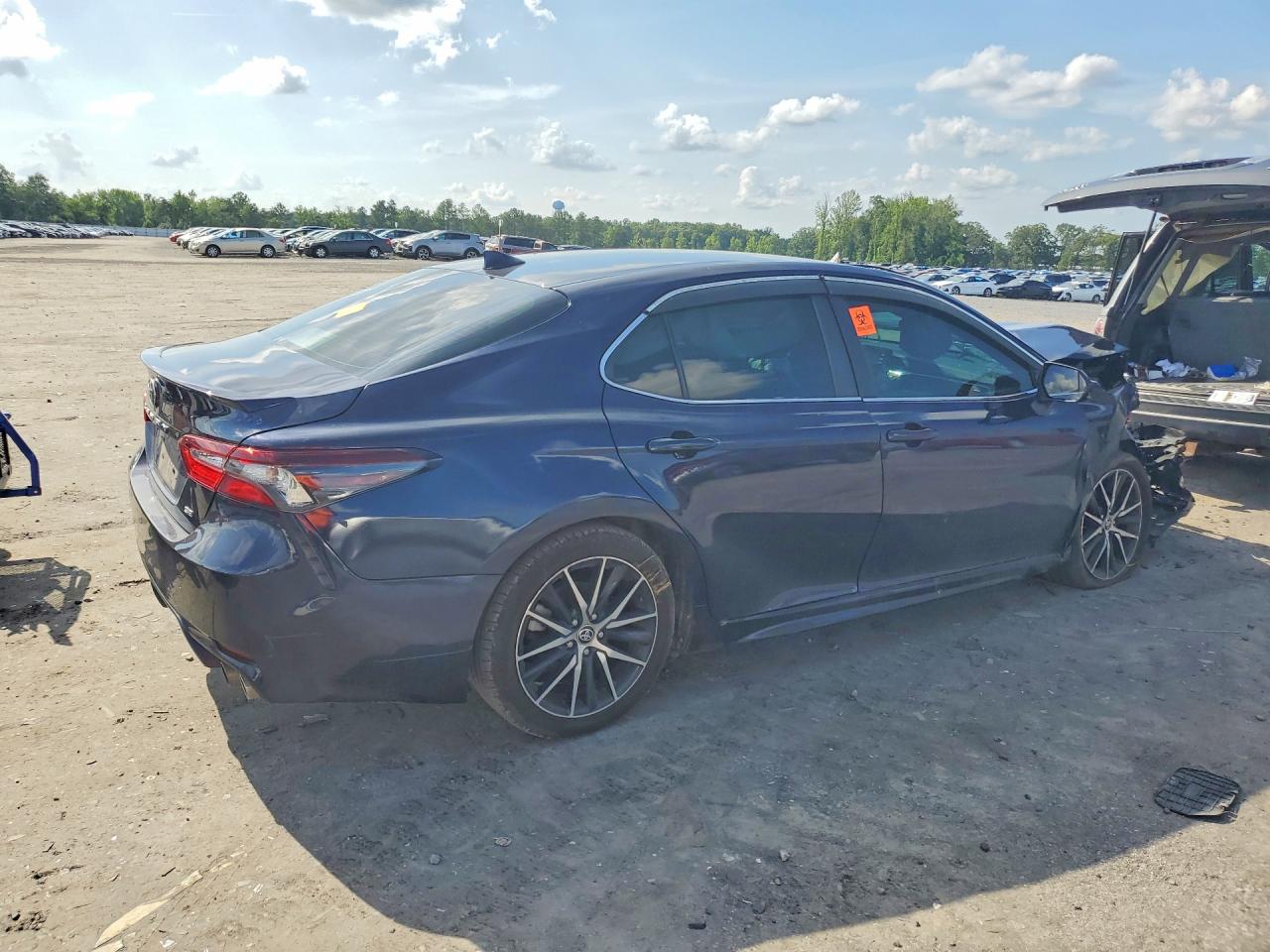 2021 TOYOTA CAMRY SE — снимка 3
