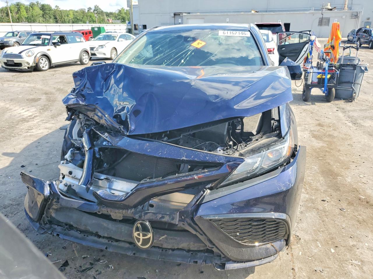 2021 TOYOTA CAMRY SE — снимка 5