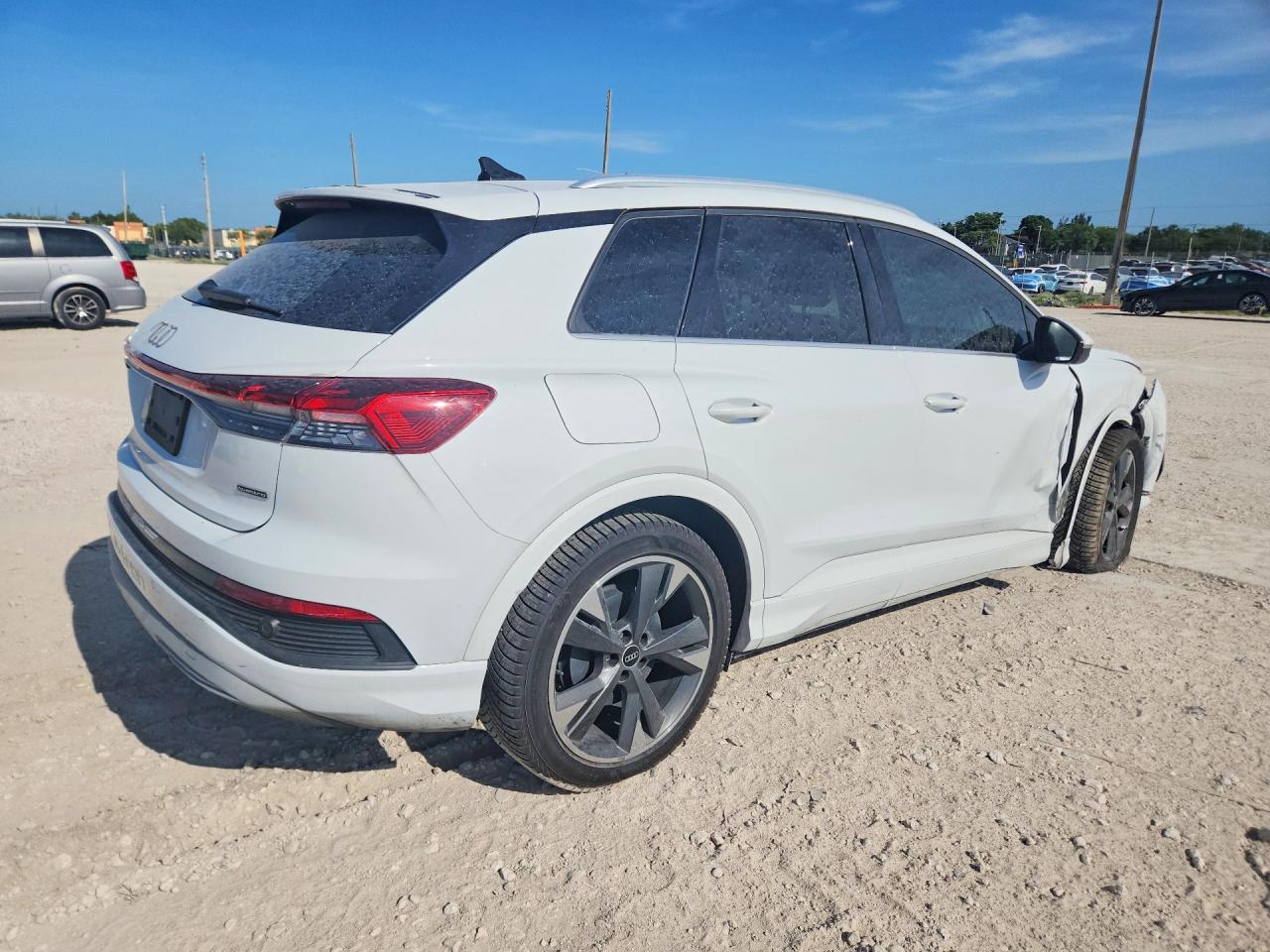 2022 AUDI Q4 E-TRON PREMIUM PLUS — снимка 3