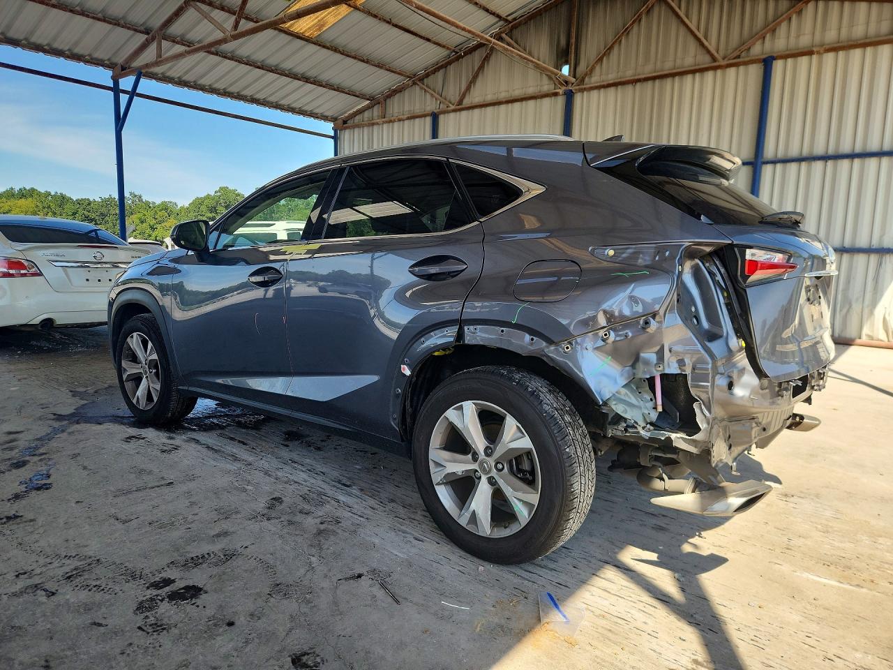 2017 LEXUS NX 200T BASE — снимка 2