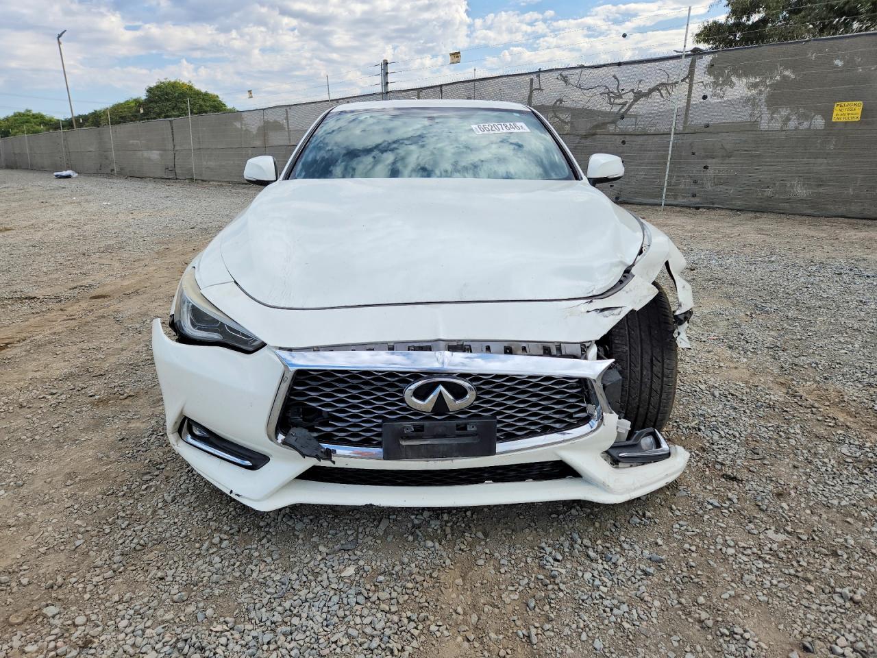 2017 INFINITI Q60 3.0T PREMIUM — снимка 5