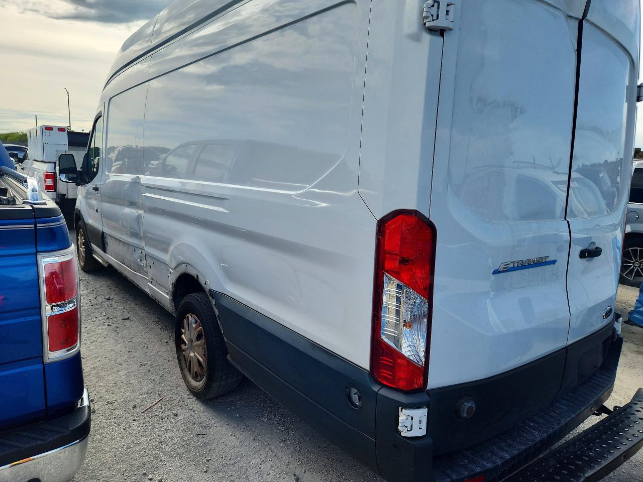2022 FORD TRANSIT T-350 — снимка 2