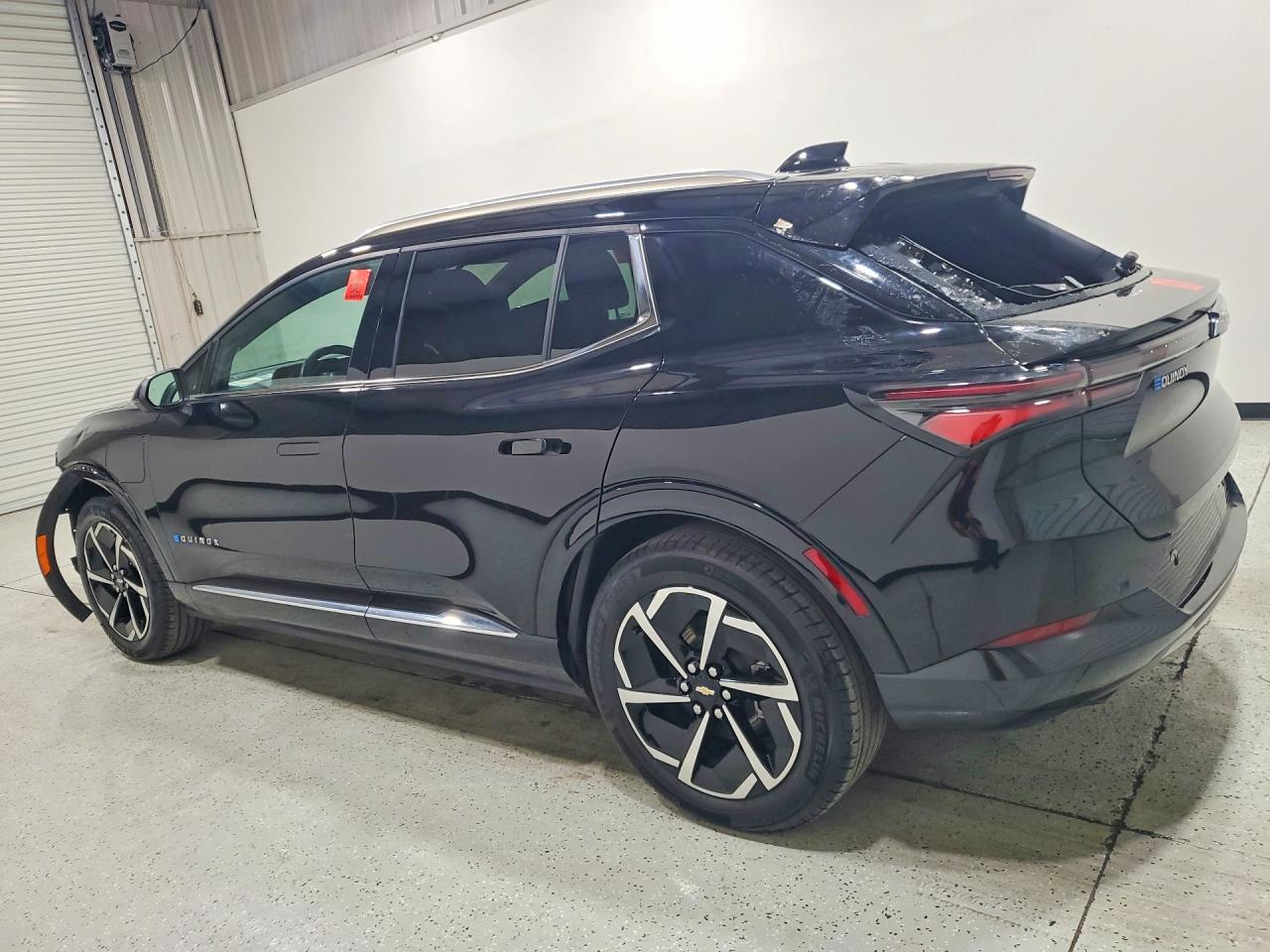 2025 CHEVROLET EQUINOX LT — снимка 2