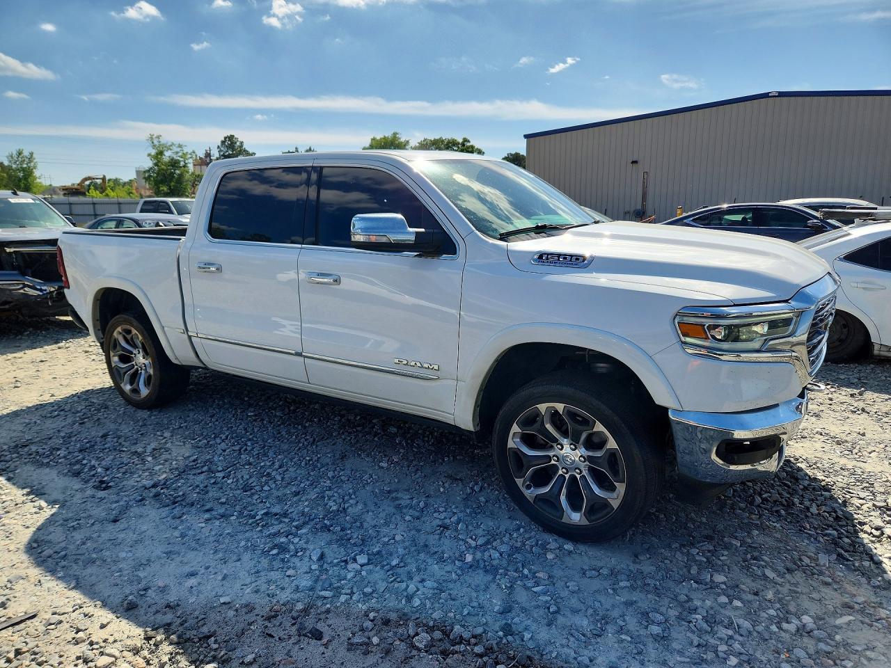 2021 RAM 1500 LIMITED — снимка 4