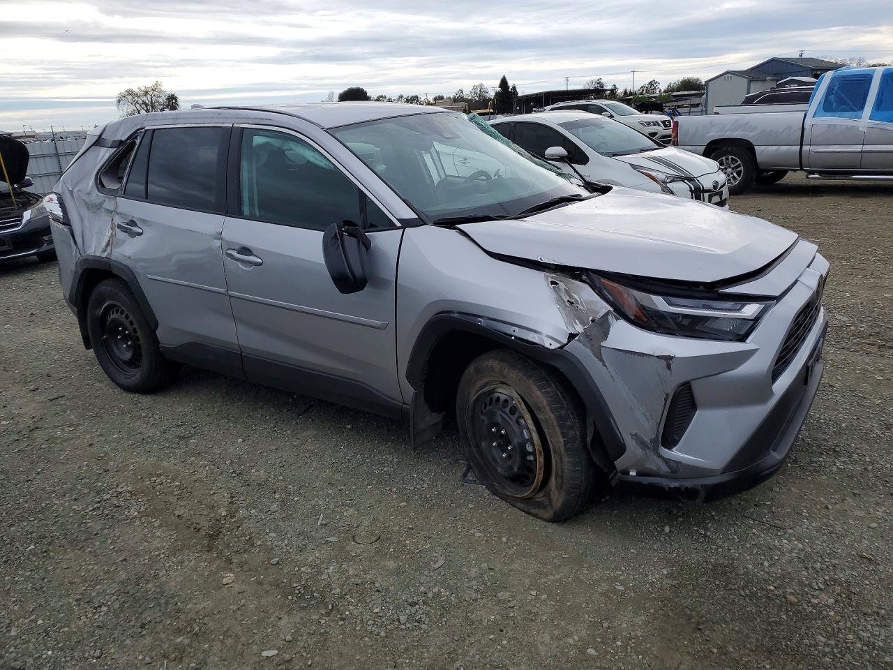 2024 TOYOTA RAV4 LE — снимка 4