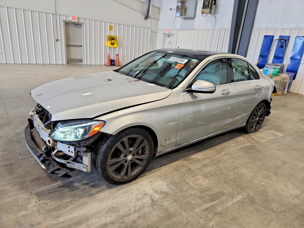 2015 MERCEDES-BENZ C 300